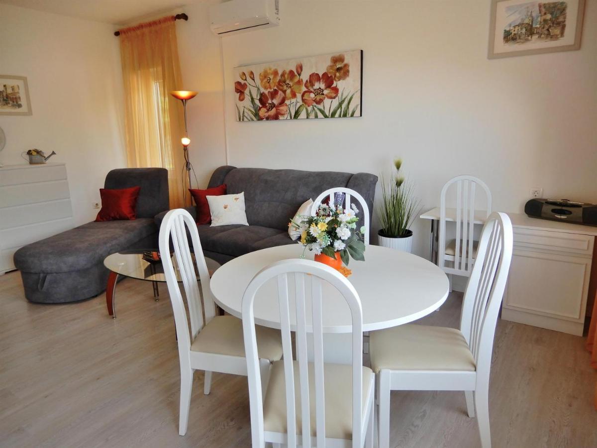 Apartment Ketty Moscenicka Draga Bagian luar foto