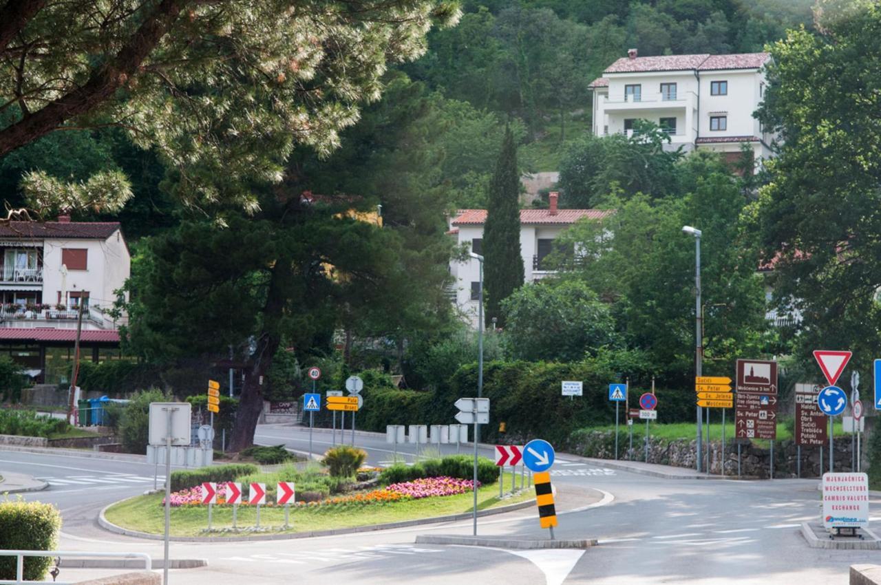 Apartment Ketty Moscenicka Draga Bagian luar foto